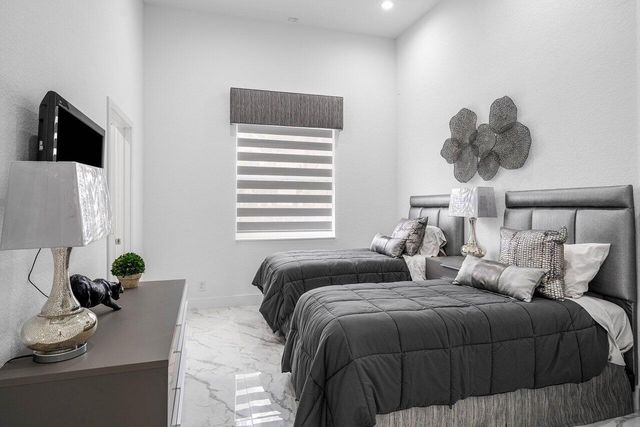 6517 Somerset Circle, Boca Raton, FL 33496