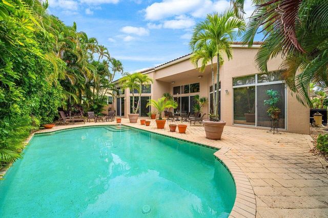 6517 Somerset Circle, Boca Raton, FL 33496