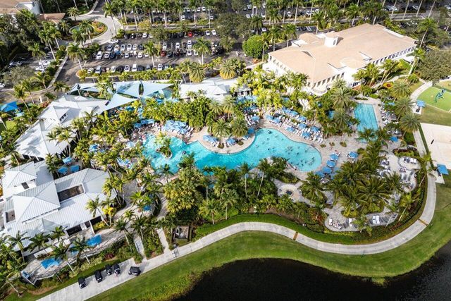 6517 Somerset Circle, Boca Raton, FL 33496