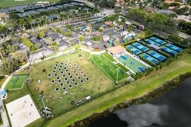6517 Somerset Circle, Boca Raton, FL 33496