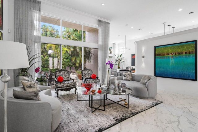 6517 Somerset Circle, Boca Raton, FL 33496