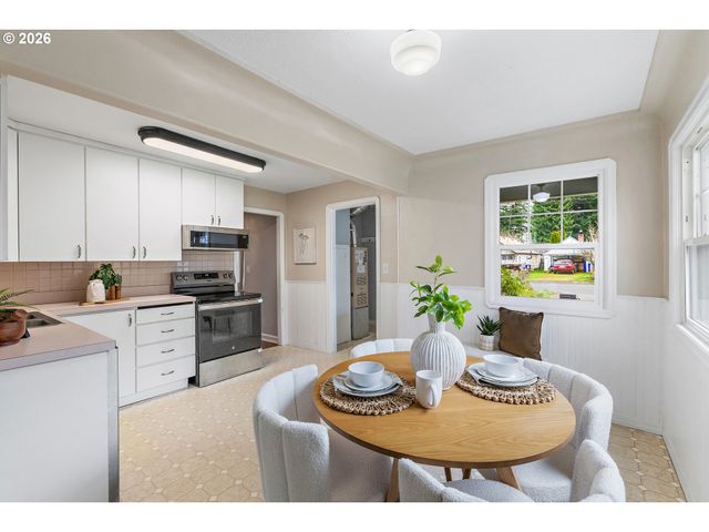 765 Nw ANGELINE Ave, Gresham, OR 97030