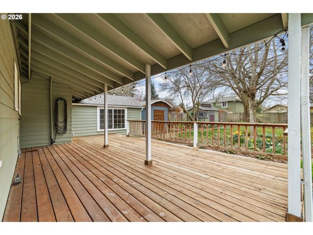 765 Nw ANGELINE Ave, Gresham, OR 97030