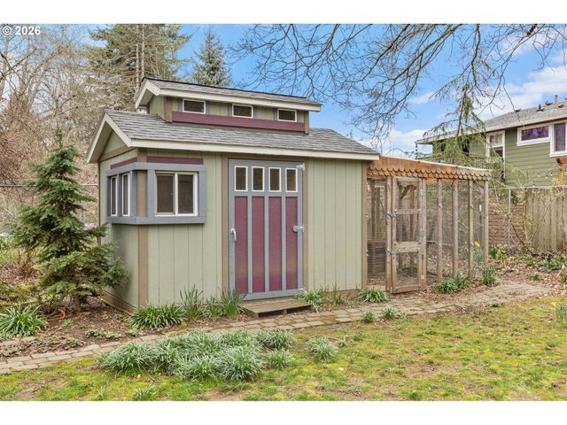 765 Nw ANGELINE Ave, Gresham, OR 97030