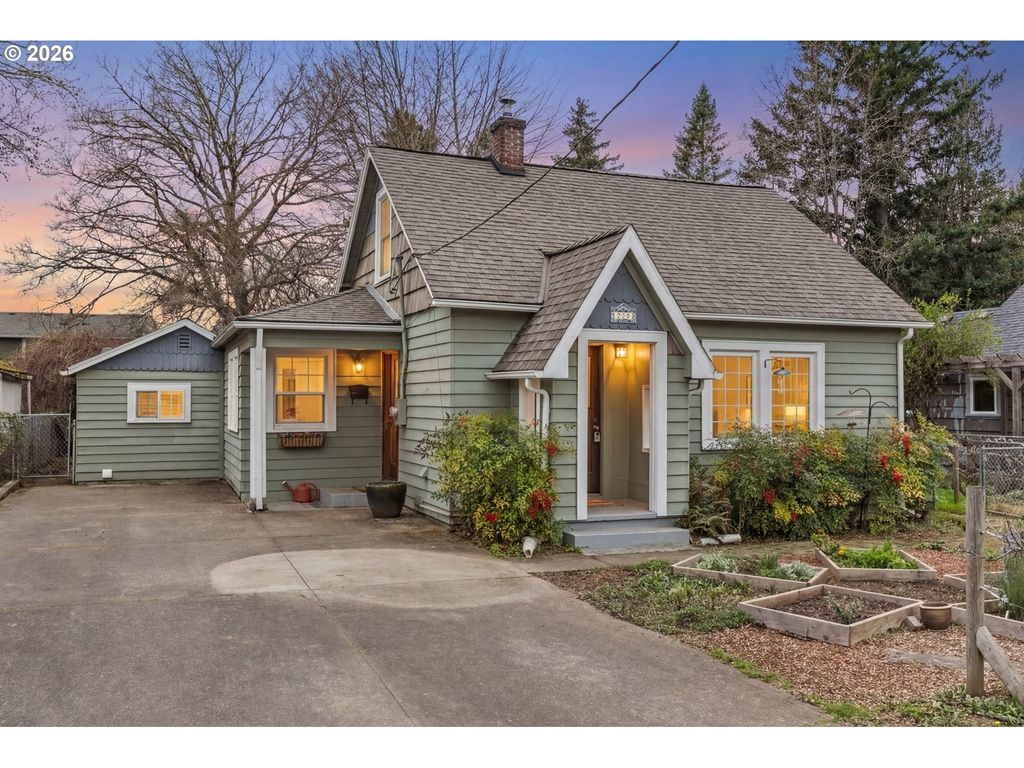 765 Nw ANGELINE Ave, Gresham, OR 97030