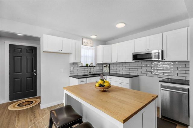 2115 NW Pollard Ave, Lawton, OK 73505