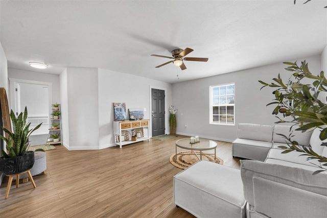 2115 NW Pollard Ave, Lawton, OK 73505