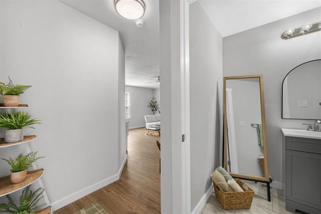 2115 NW Pollard Ave, Lawton, OK 73505