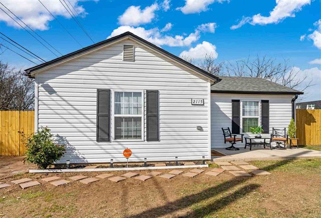 2115 NW Pollard Ave, Lawton, OK 73505