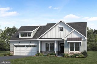 609 LILLIANA DR, Lebanon, PA 17046