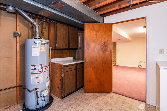 827 Moon Court, Miamisburg, OH 45342