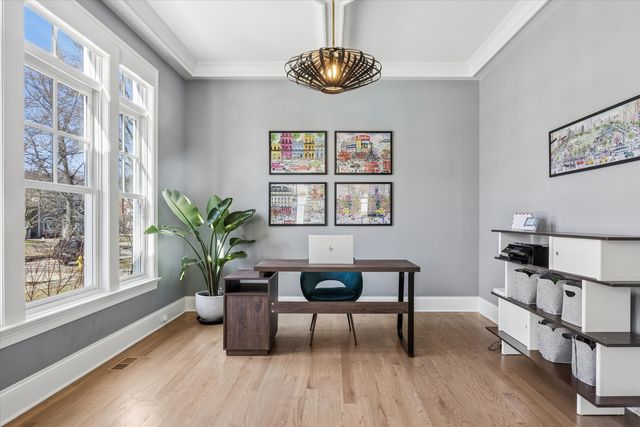 4041 Johnson Avenue, Western Springs, IL 60558