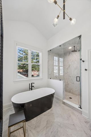 4041 Johnson Avenue, Western Springs, IL 60558