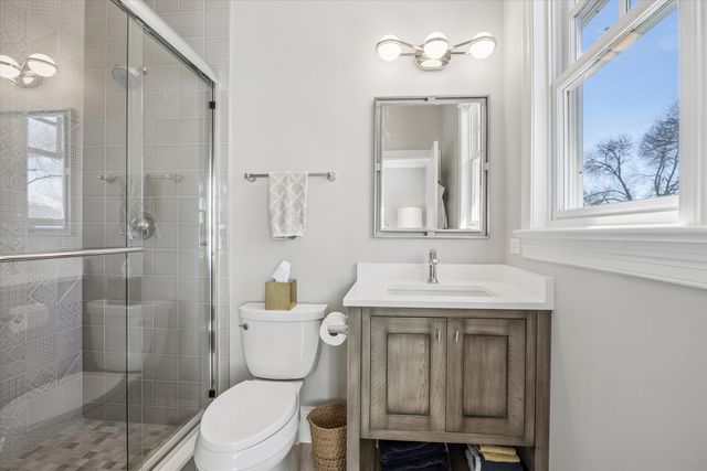 4041 Johnson Avenue, Western Springs, IL 60558