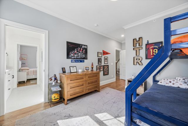 4041 Johnson Avenue, Western Springs, IL 60558