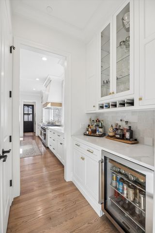 4041 Johnson Avenue, Western Springs, IL 60558