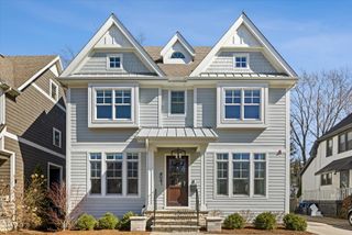 4041 Johnson Avenue, Western Springs, IL 60558