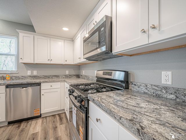 403 E Monroe Street, Dundee Twp, MI 48131