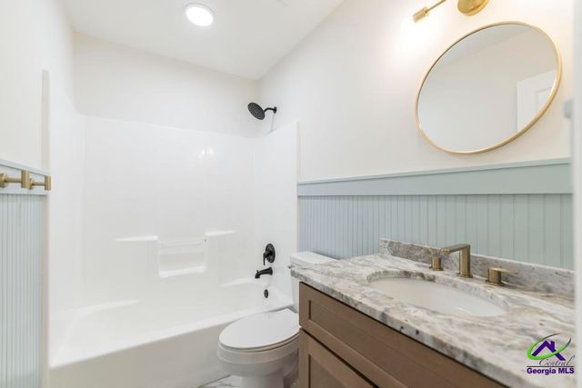 227 Crestwood Circle, Centerville, GA 31028