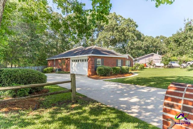 227 Crestwood Circle, Centerville, GA 31028