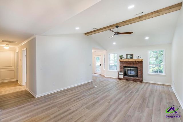 227 Crestwood Circle, Centerville, GA 31028