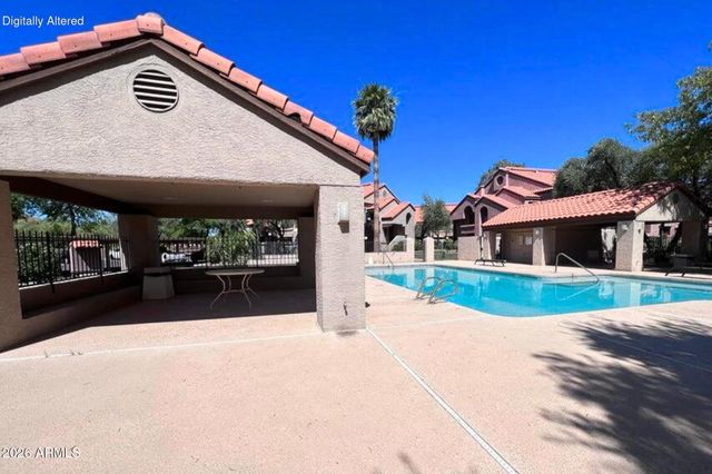 925 N COLLEGE Avenue C111, Tempe, AZ 85288