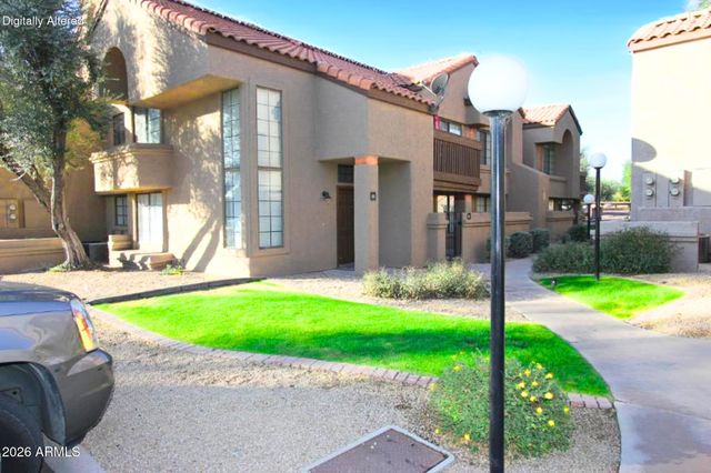925 N COLLEGE Avenue C111, Tempe, AZ 85288