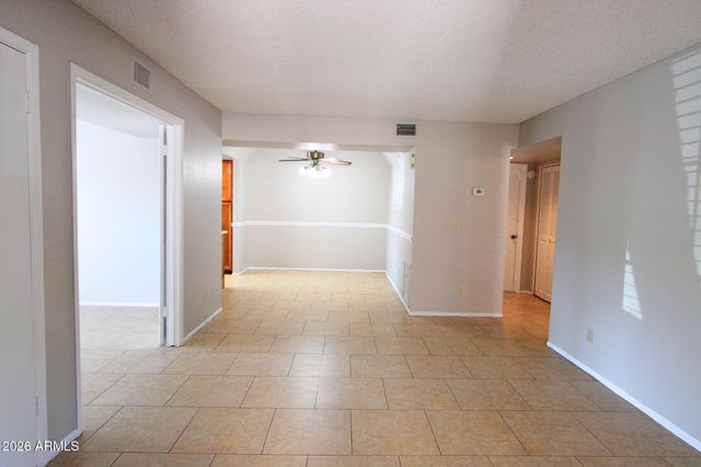 925 N COLLEGE Avenue C111, Tempe, AZ 85288