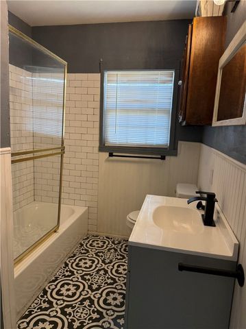 321 S Wanda Dr, Kingsville, TX 78363