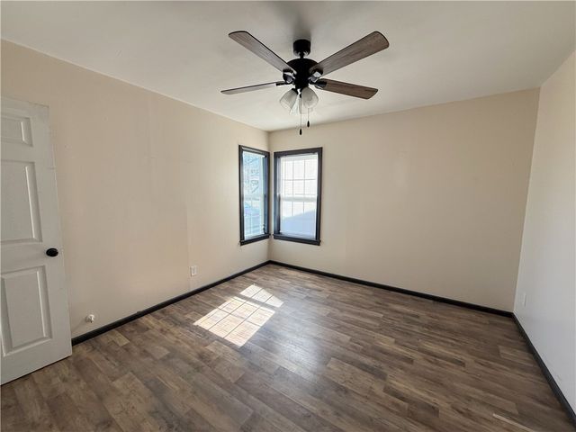 321 S Wanda Dr, Kingsville, TX 78363