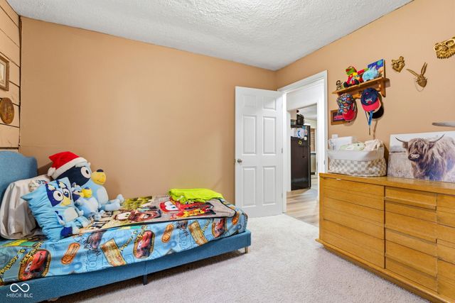 7591-7593 N Old S R 67, Mooresville, IN 46158