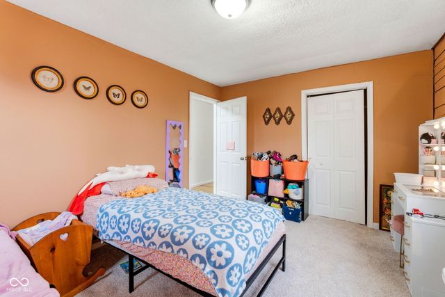 7591-7593 N Old S R 67, Mooresville, IN 46158