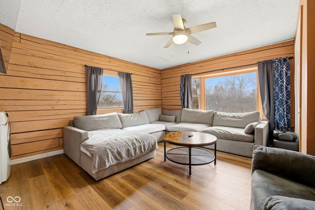 7591-7593 N Old S R 67, Mooresville, IN 46158