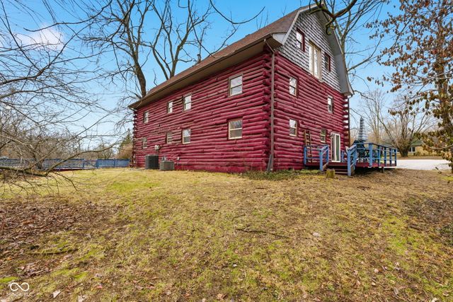 7591-7593 N Old S R 67, Mooresville, IN 46158