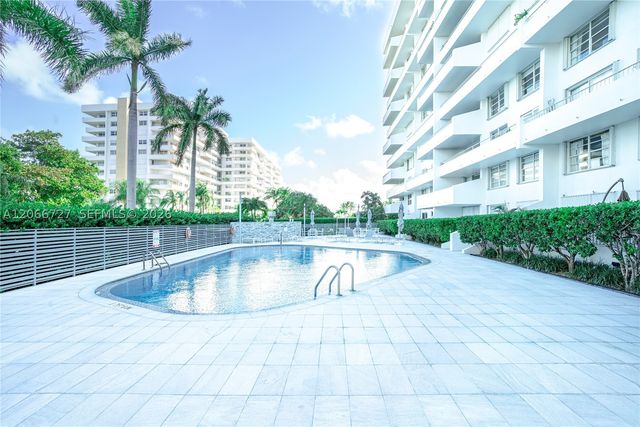 199 Ocean Lane Dr 1207, Key Biscayne, FL 33149