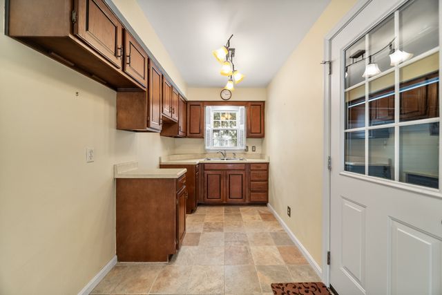 1570 PINEWOOD Drive, Fairview, PA 16415