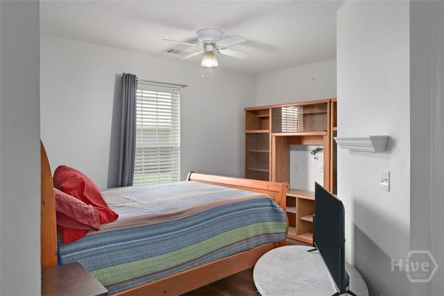 106 Oxford Circle, Rincon, GA 31326