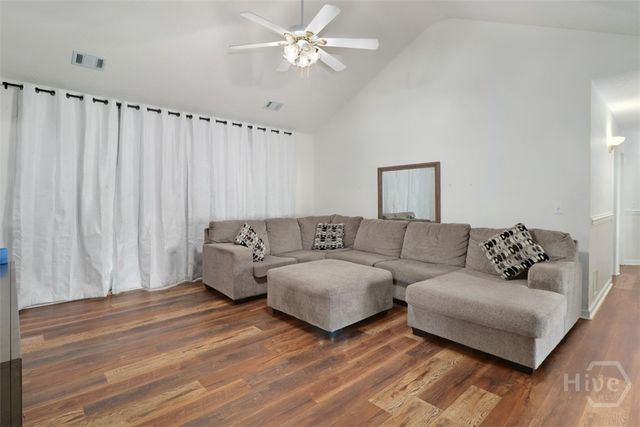 106 Oxford Circle, Rincon, GA 31326