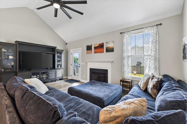 3533 Spring House Trl, Clarksville, TN 37040