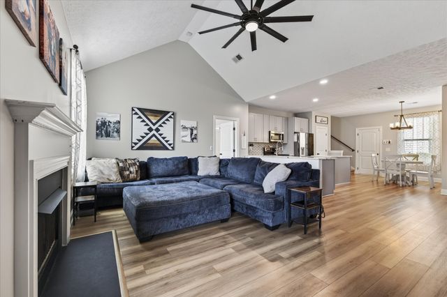 3533 Spring House Trl, Clarksville, TN 37040