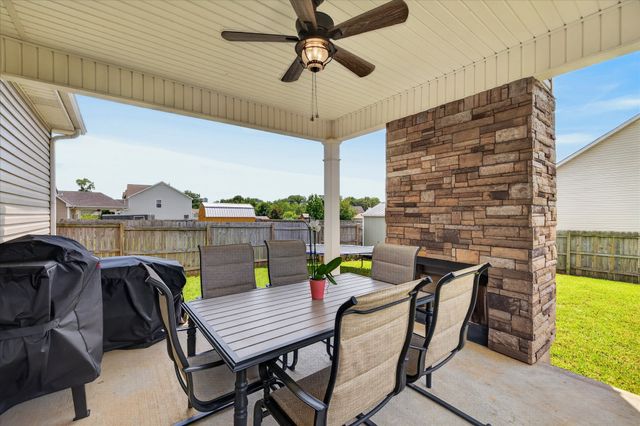3533 Spring House Trl, Clarksville, TN 37040