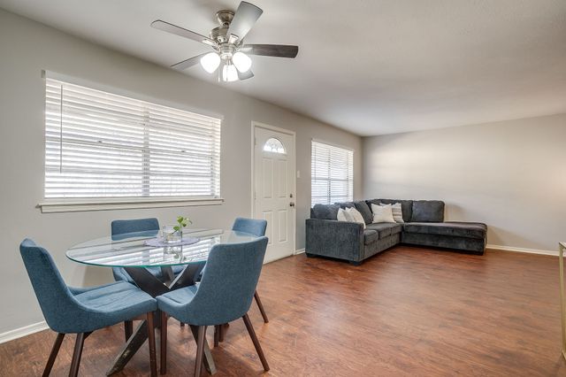 7929 Royal Lane 206, Dallas, TX 75230