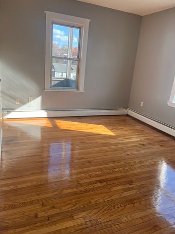 52 Mascot St 6, Boston, MA 02124