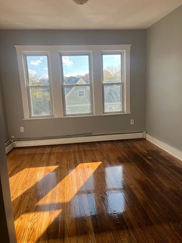 52 Mascot St 6, Boston, MA 02124