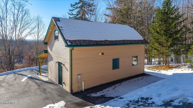 271 Bald Mountain Road, Brunswick, NY 12180