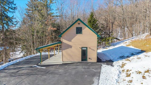 271 Bald Mountain Road, Brunswick, NY 12180