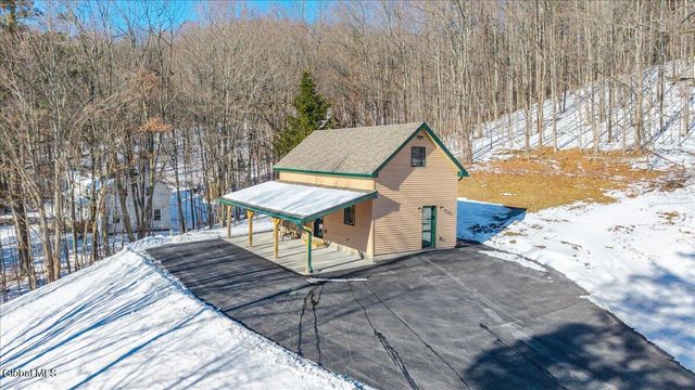 271 Bald Mountain Road, Brunswick, NY 12180
