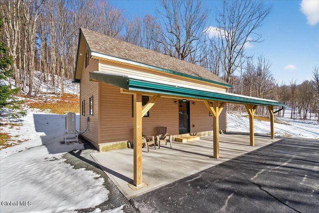 271 Bald Mountain Road, Brunswick, NY 12180