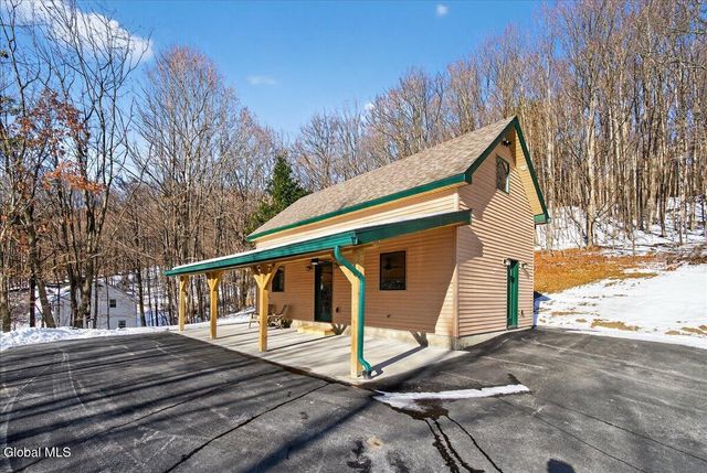 271 Bald Mountain Road, Brunswick, NY 12180