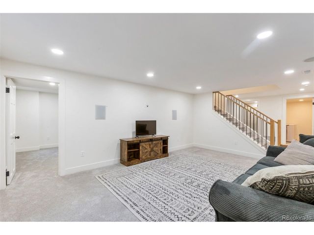 5871 S Laurel, Littleton, CO 80123